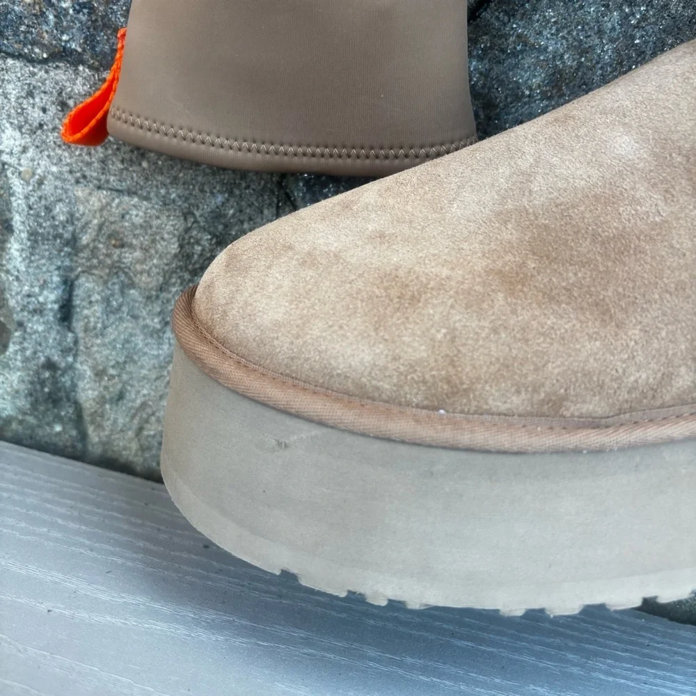 UGG Classic Dipper Platform Boots Size 10 - Picture 14 of 14